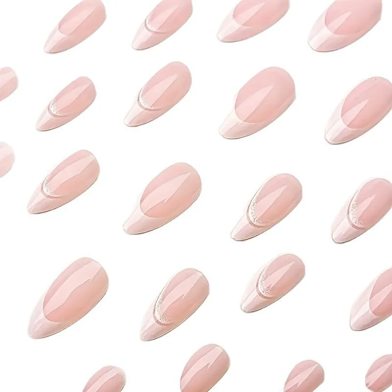 Elegante Französische Spitzen-Nagelkunst