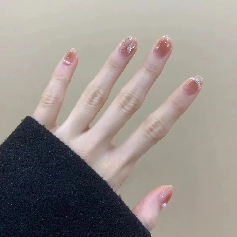 Artistic Nail Design