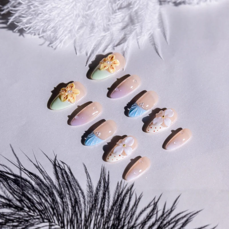 Kreatives Floral Press-On Nagelkunst Set
