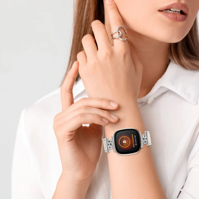 Unglaublich Robust Fitbit Versa 4 / Fitbit Sense 2 Echtes Leder Und Metall Universell Armband