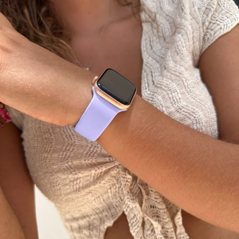 xoxo Wildhearts Apple Watch Silikonarmband (Hell Lila)