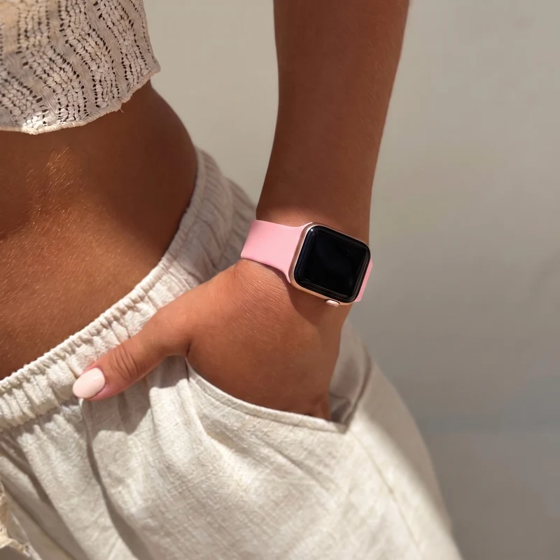 xoxo Wildhearts Apple Watch Silikonarmband (Sanftes Rosa)