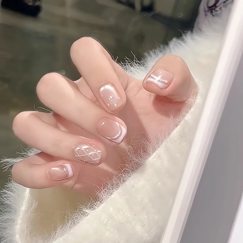 Elegantes Maniküre-Nagelset