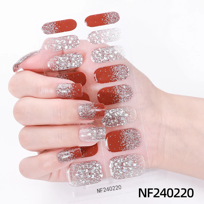 Funkelnde Gel-Nagelwickel