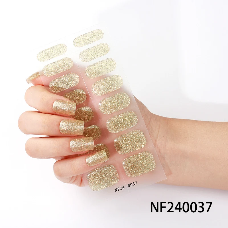 Glänzende Finish Gel-Nagel-Wickel