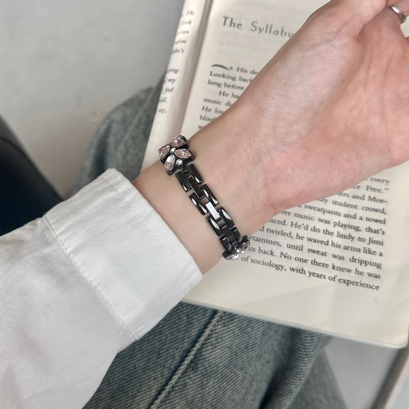 Mega Zäh Apple Smartwatch Metall Und Strass Universell Armband