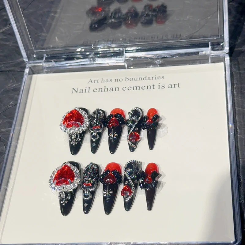 Gothic Herz Charm Nagel Kunst Set