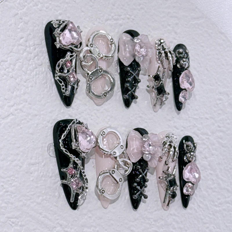 Glamouröse Nagelkunst Verlängerungen