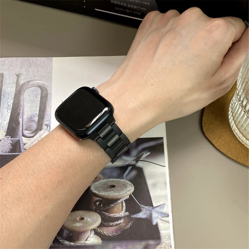 Megastark Apple Smartwatch Metall Universell Armband