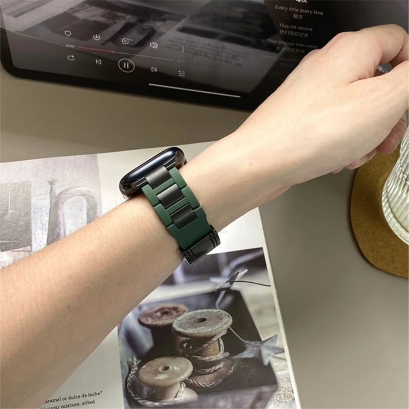 Megastark Apple Smartwatch Metall Universell Armband