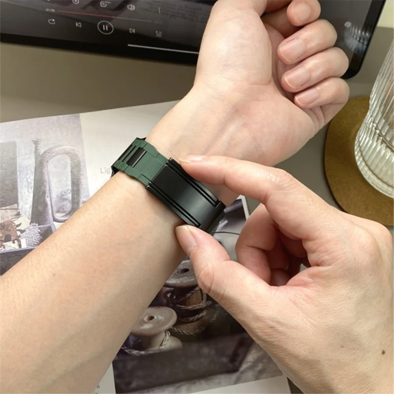Megastark Apple Smartwatch Metall Universell Armband