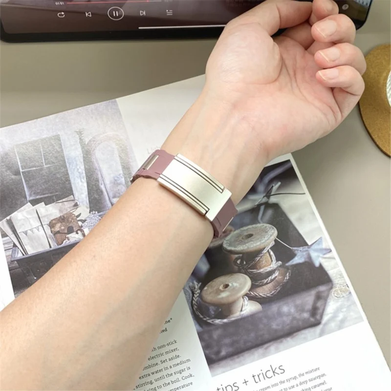 Megastark Apple Smartwatch Metall Universell Armband