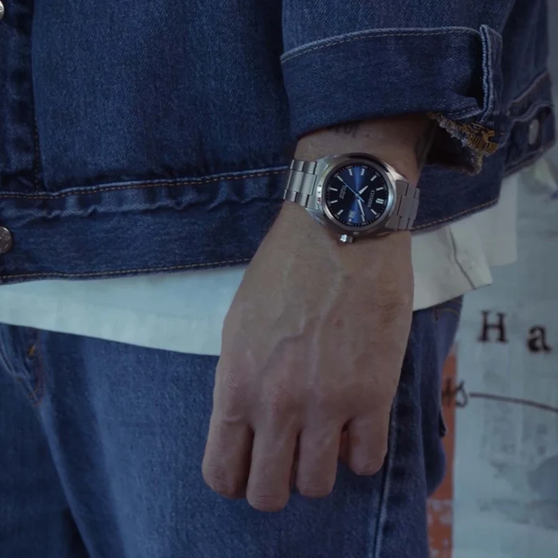 Citizen Super Titanium AW1900-50L Herrenuhr • Eco-Drive • Super Titanium