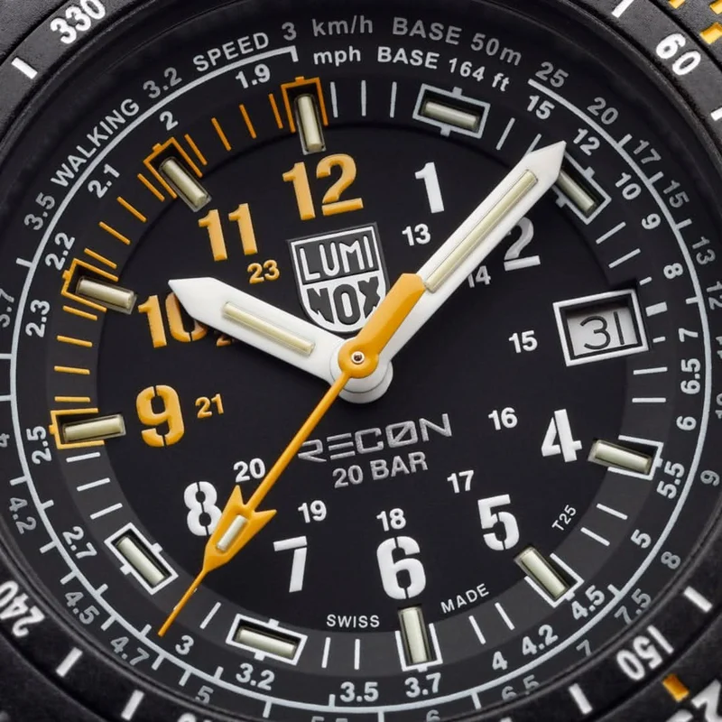 Luminox Recon Point Man XL.8825.H.SET.1 Herrenuhr • Carbonox