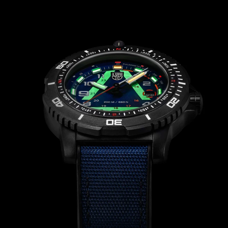 Luminox ICE-SAR Arctic XL.1083 Herrenuhr • Carbonox™ • LLT