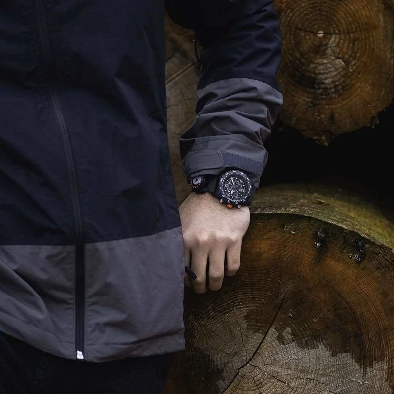 Luminox Bear Grylls Survival Master XB.3741 Herrenuhr • Carbonox+ • LLT
