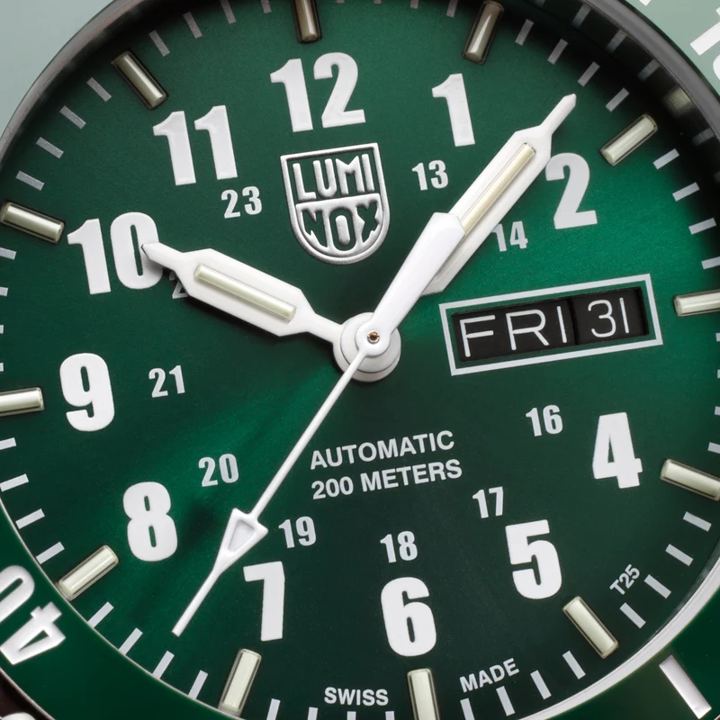 Luminox Sport Timer XS.0937 Herrenuhr • Schweizer Automatik • 25 Jahre Leuchtkraft