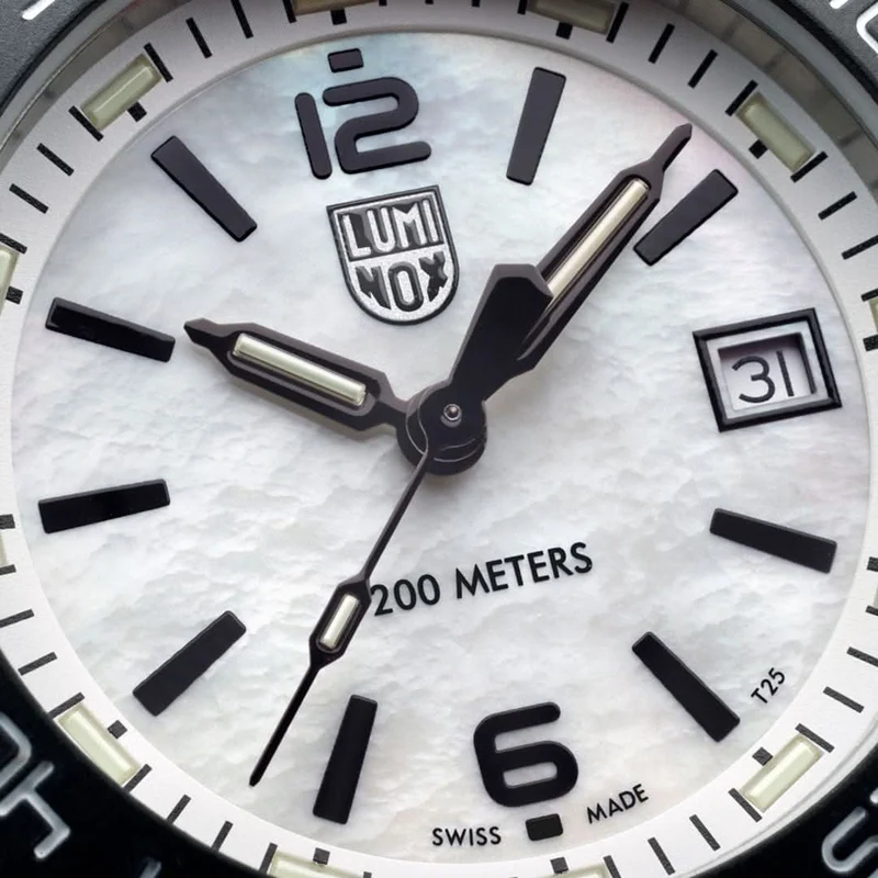 Luminox Pacific Diver XS.3124M Herrenuhr • LLT Leuchtsystem • 200m Wasserdicht