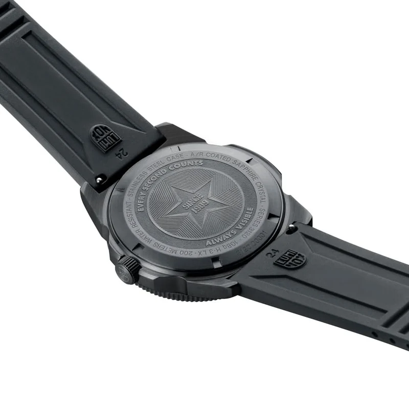 Luminox Pacific Diver XS.3135.B Herrenuhr • Swiss Made • LLT