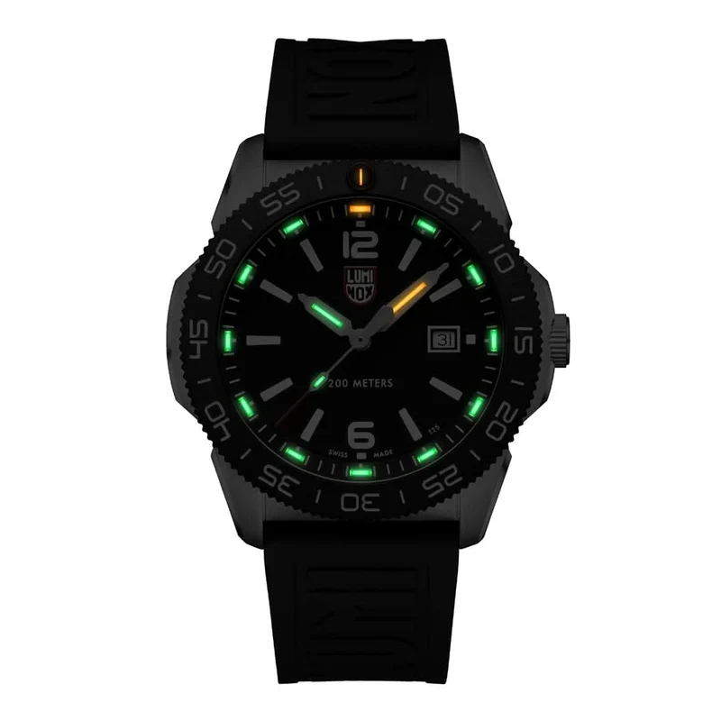 Luminox Pacific Diver XS.3121.1 Herrenuhr • Tritium-Beleuchtung • 200m Wasserdicht