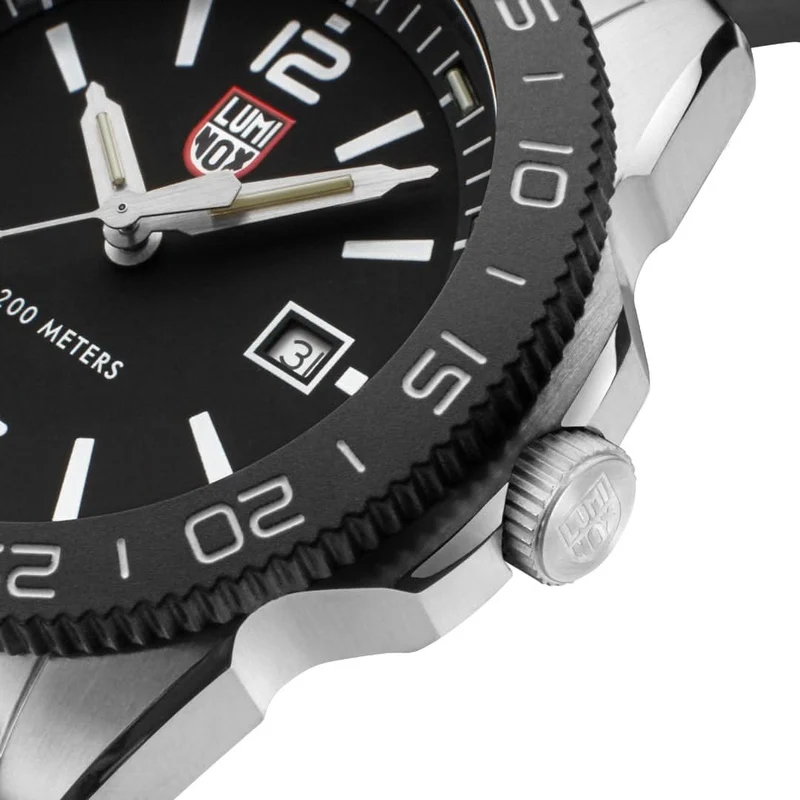 Luminox Pacific Diver XS.3121.1 Herrenuhr • Tritium-Beleuchtung • 200m Wasserdicht
