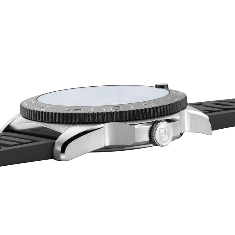 Luminox Pacific Diver XS.3121.1 Herrenuhr • Tritium-Beleuchtung • 200m Wasserdicht