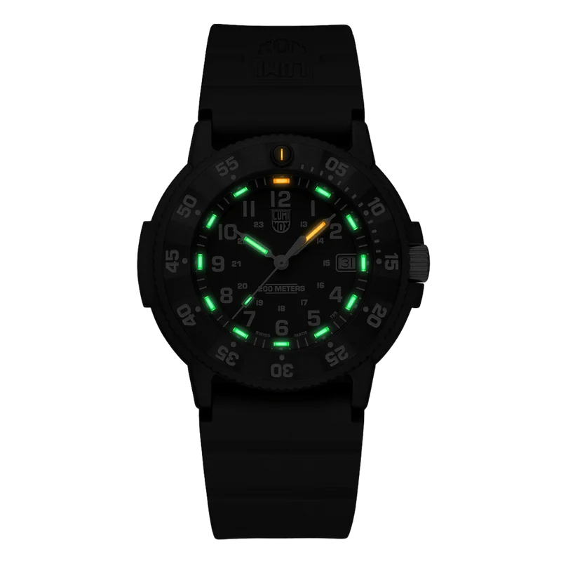 Luminox Original Navy SEAL XS.3013.EVO.S Herrenuhr • Luminox Light Technology • Ultraleichtes Carbonox™-Gehäuse