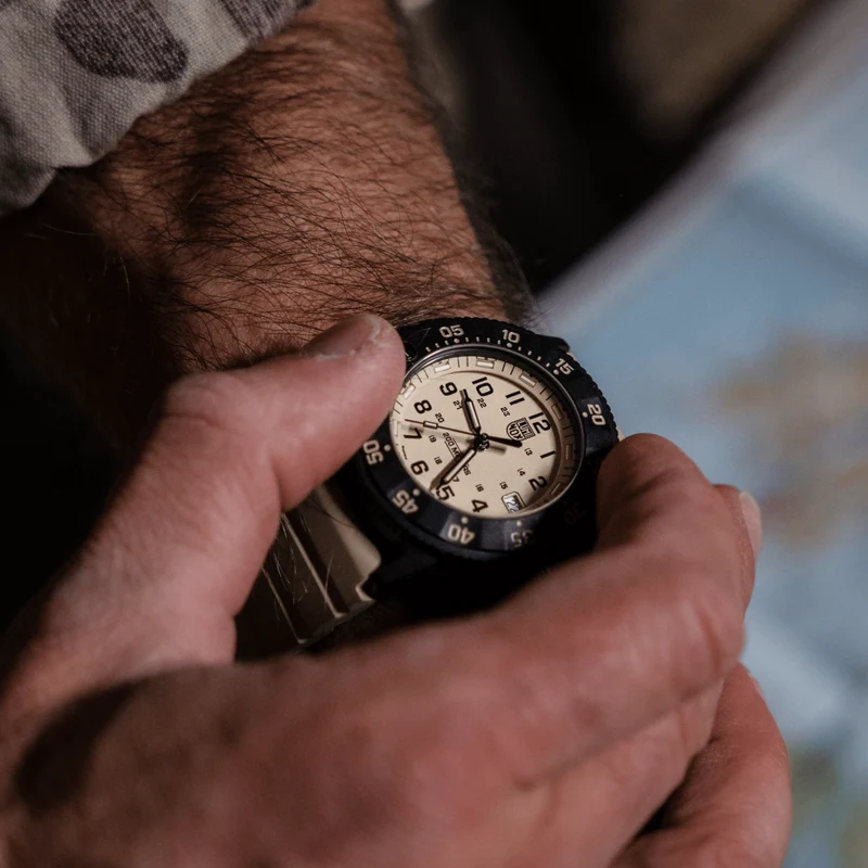 Luminox Navy SEAL XS.3010.EVO.S Herrenuhr • LLT • Carbonox