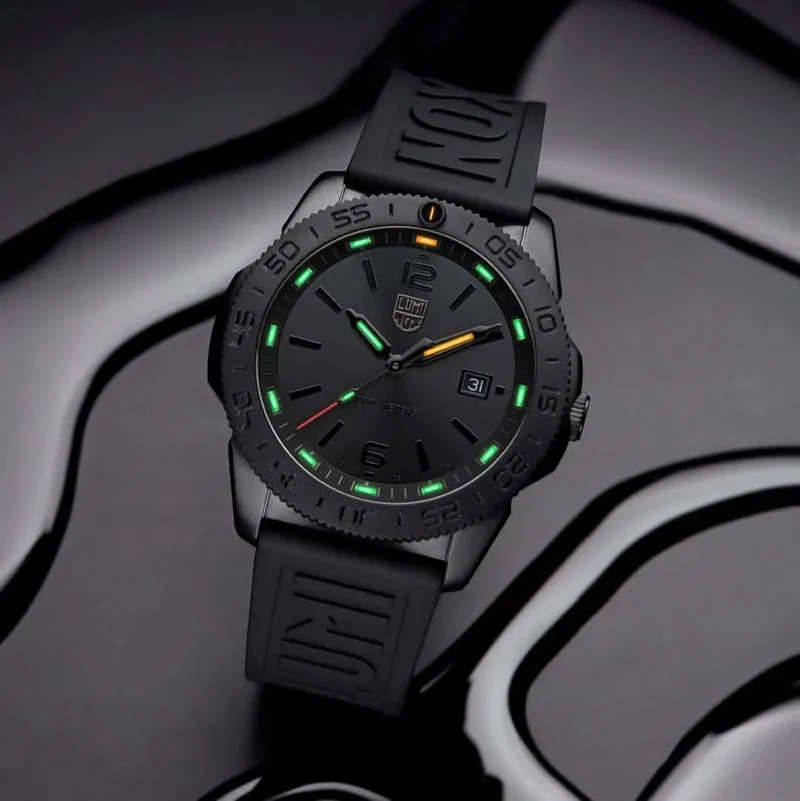 Luminox Pacific Diver XS.3121.BO.1 Herrenuhr • 200m • LLT
