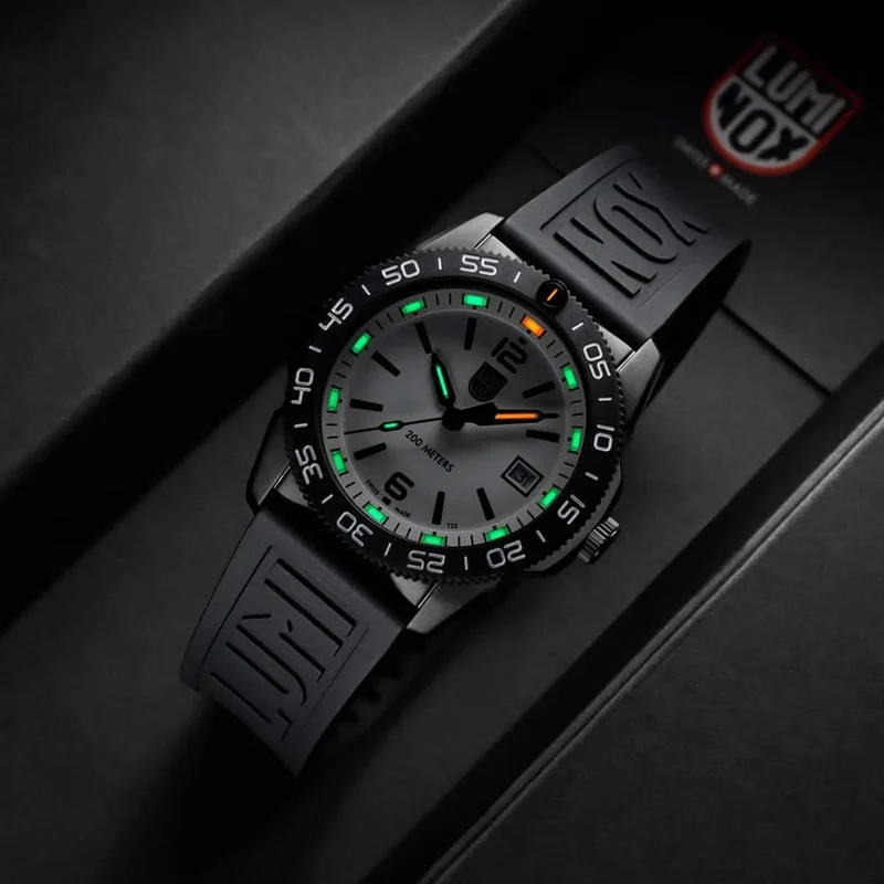 Luminox Pacific Diver XS.3127M Uhr • Swiss Made • LLT System