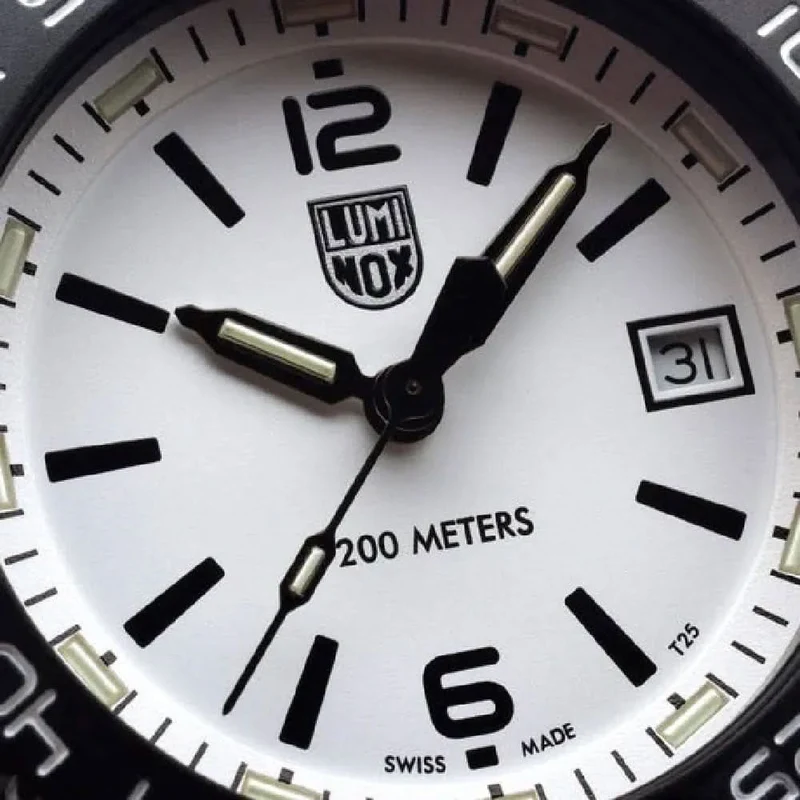 Luminox Pacific Diver XS.3127M Uhr • Swiss Made • LLT System