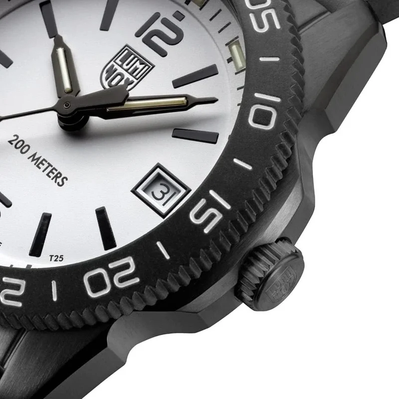 Luminox Pacific Diver XS.3127M Uhr • Swiss Made • LLT System