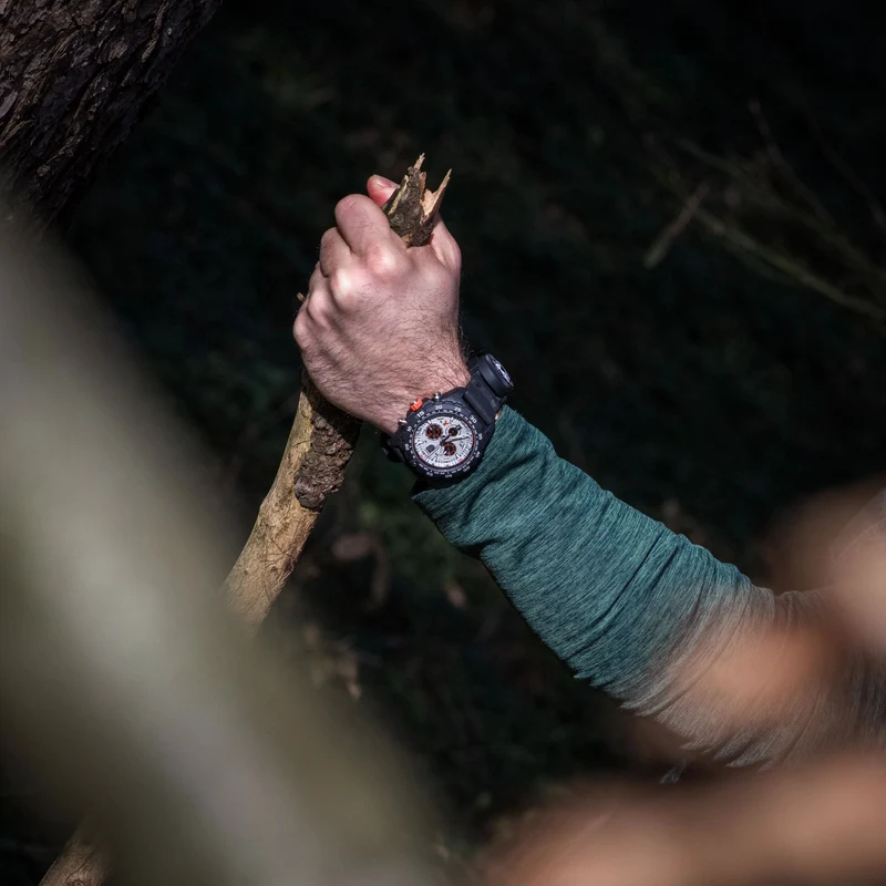 Luminox Bear Grylls Survival XB.3748 Herrenuhr • LLT Leuchtsystem • CARBONOX+