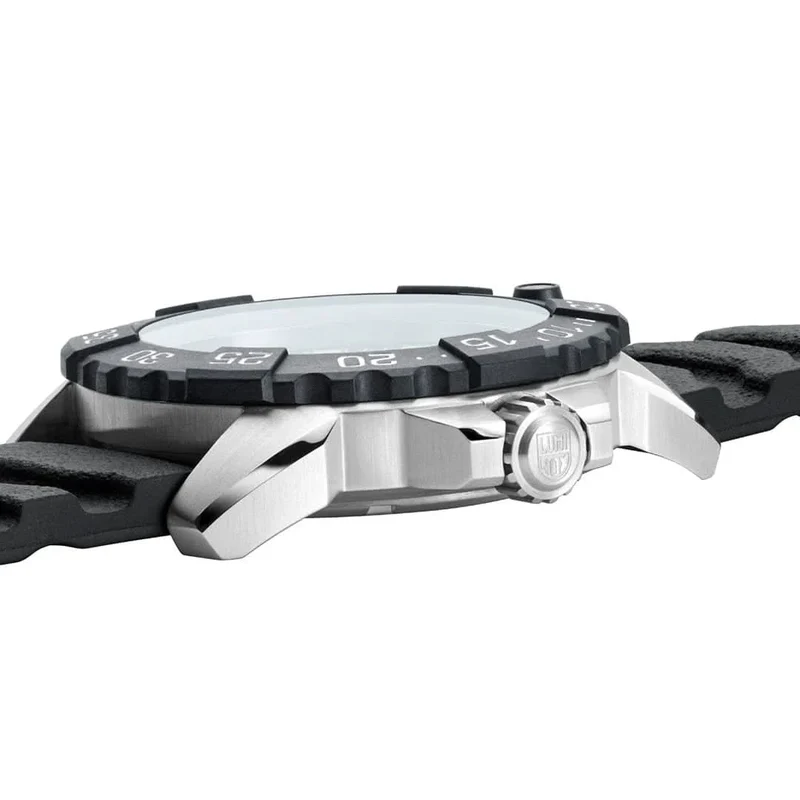 Luminox Navy SEAL XS.3251.CB Herrenuhr • LLT • Swiss Made