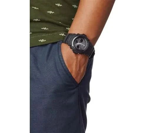Casio G-Shock AWG-M100B-1AER Herrenuhr • Funk/Solar • All Black