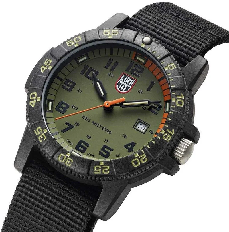 Luminox Leatherback Sea Turtle Giant XS.0337 Herrenuhr • Carbonox • LLT