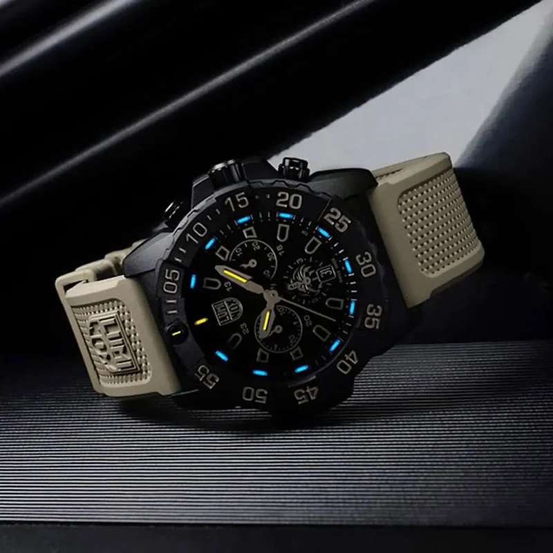 Luminox Navy SEAL Foundation XS.3590.NSF.SET Herrenuhr • LLT-Beleuchtung • Carbonox™