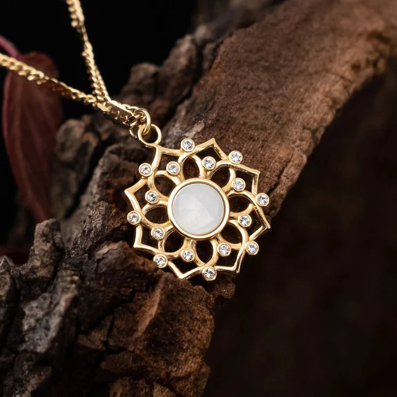 Composition Gem Halskette (Mondstein/Gold) | Holzkern