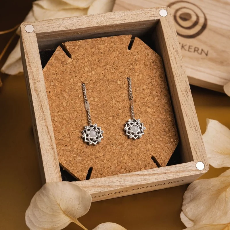 Composition Gem Ohrringe mit echtem Mondstein und Silber - Holzkern Modell