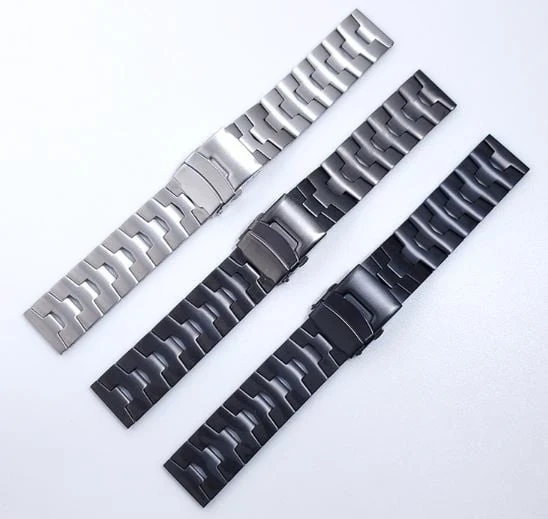 Suunto Core 2 Gebürstetes Titanarmband (Schwarz)