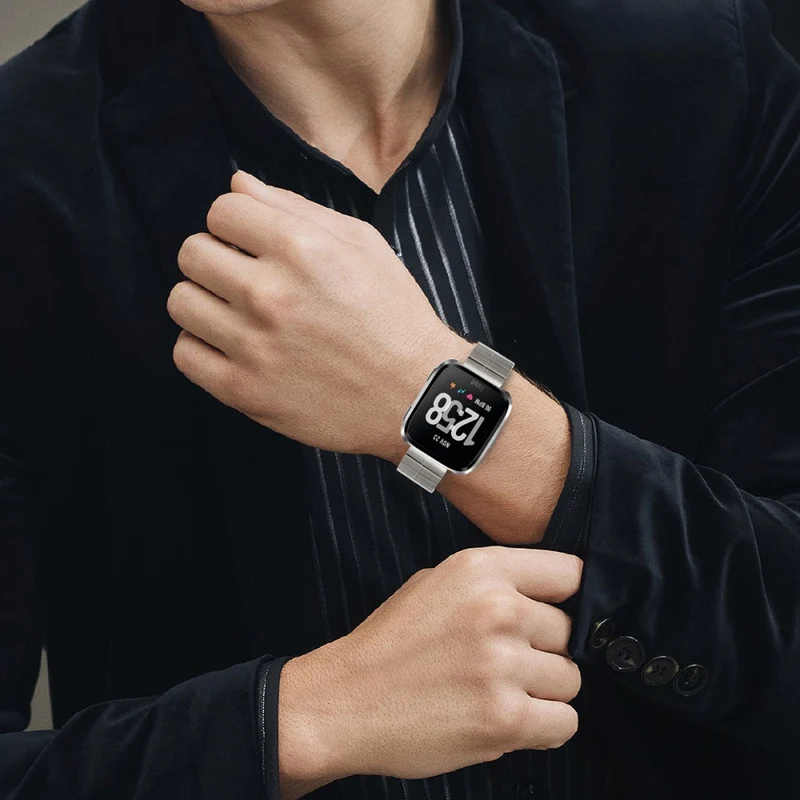 Auffallend schönes Fitbit Smartwatch Metall-Universalarmband