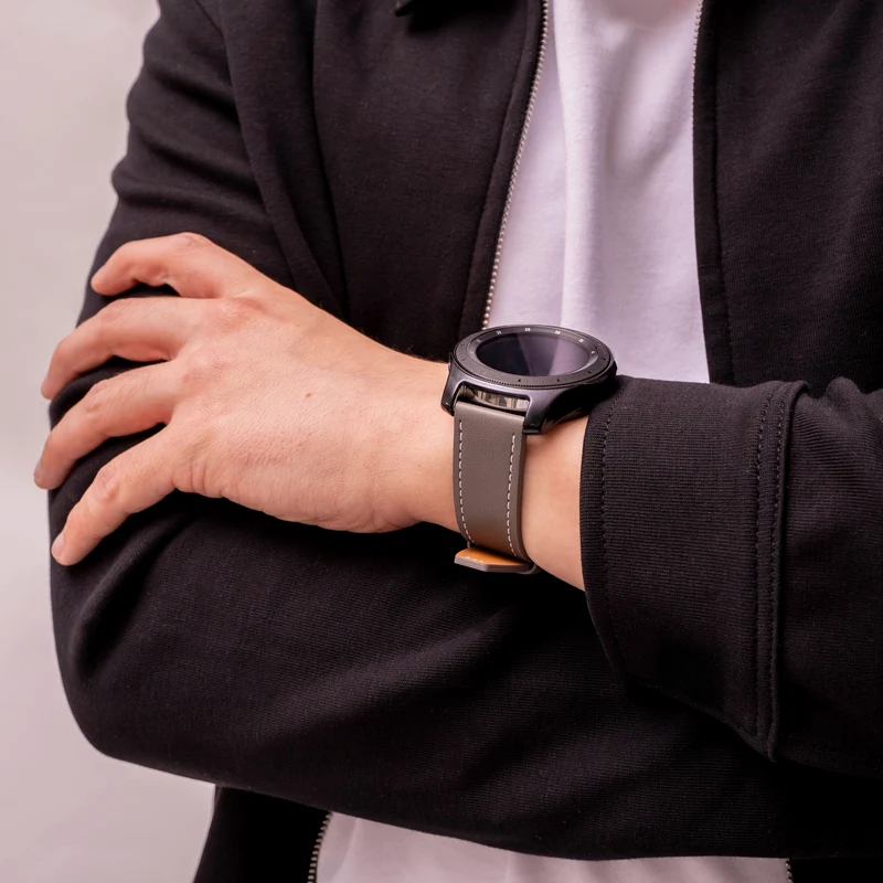 Suunto Core 2 Lederarmband 'One Push' (Grau)