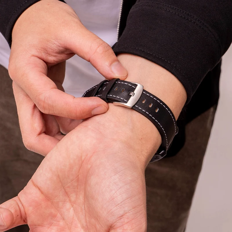 Suunto Core 2 Lederarmband 'One Push' (Schwarz)
