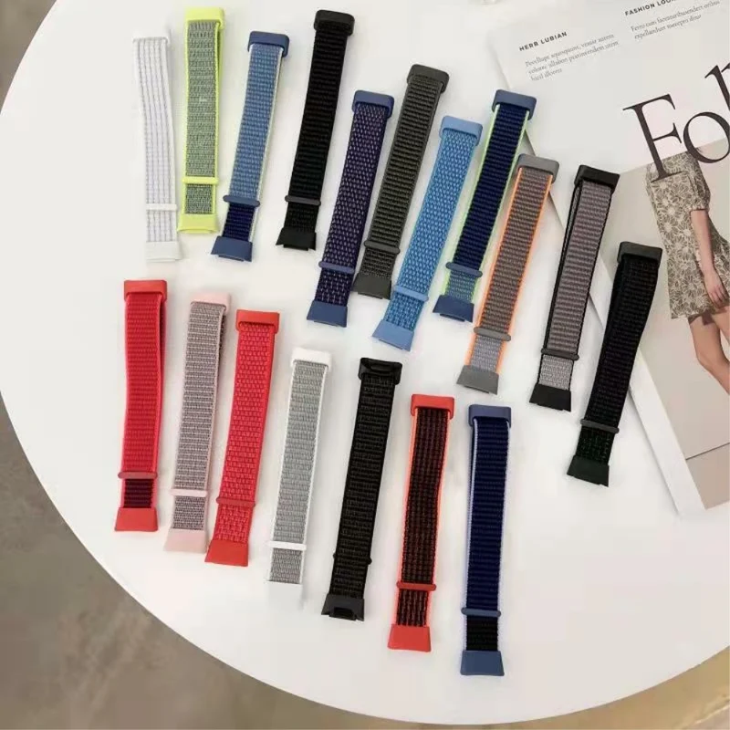Fitbit Charge 5 / Fitbit Charge 6 Nylon Universel Strap