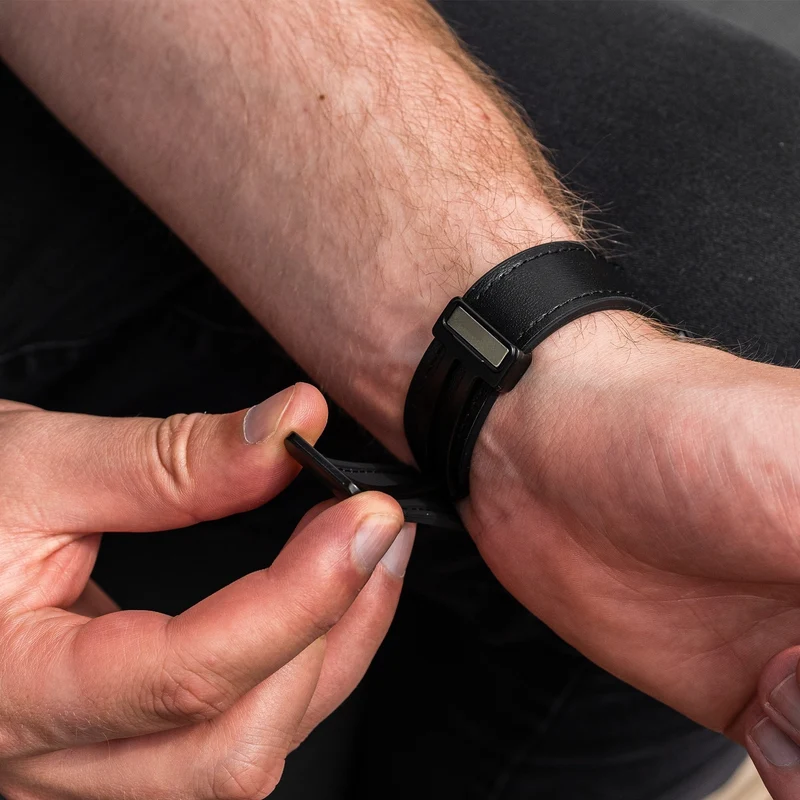 Suunto Core 2 D-Schnalle Lederarmband (Schwarz)