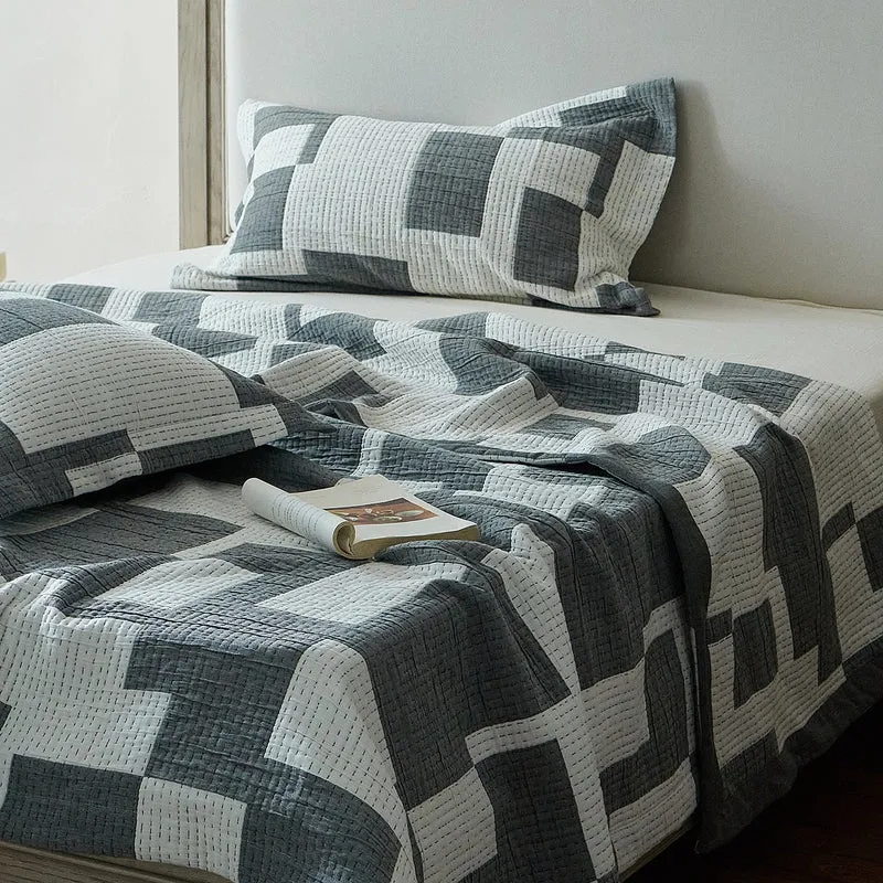 Gestepptes Baumwoll-Bettüberwurf-Set mit leichtem Patchwork‑Relief