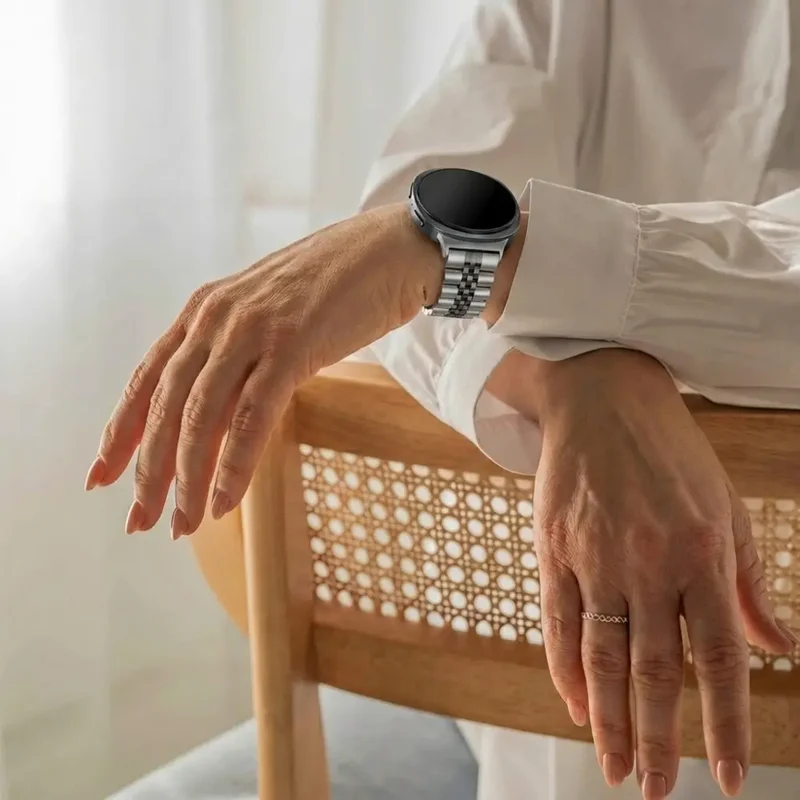 Samsung Galaxy Watch 9 - 40mm Jubilee Stahlarmband (Silber/Schwarz)