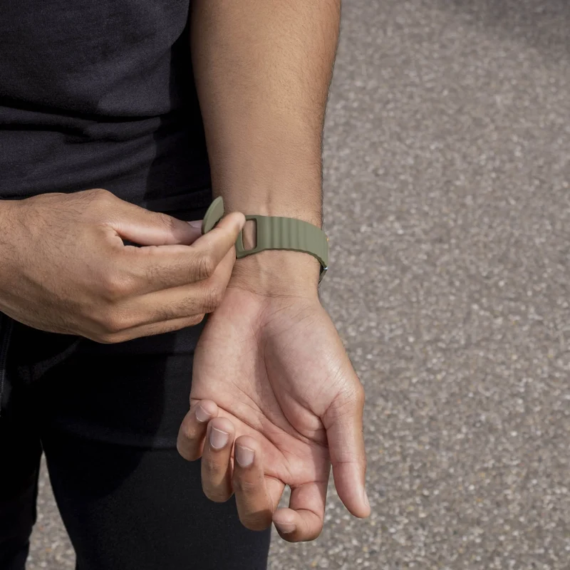 Samsung Galaxy Watch 9 - 40mm Wave Silikonarmband (Armeegrün)