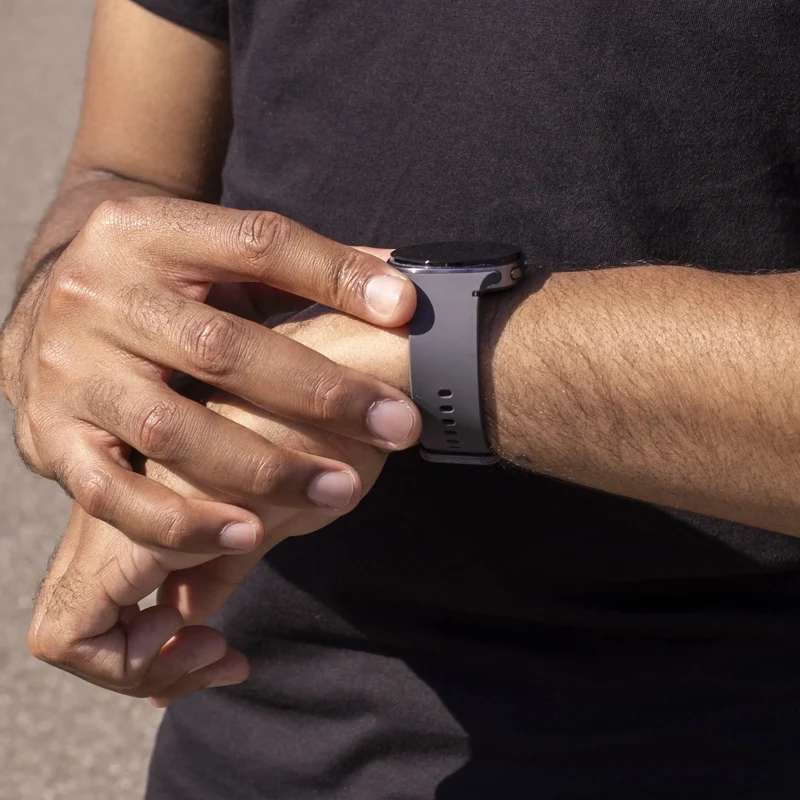 Samsung Galaxy Watch 9 - 40mm Silikonarmband (Dunkelgrau)