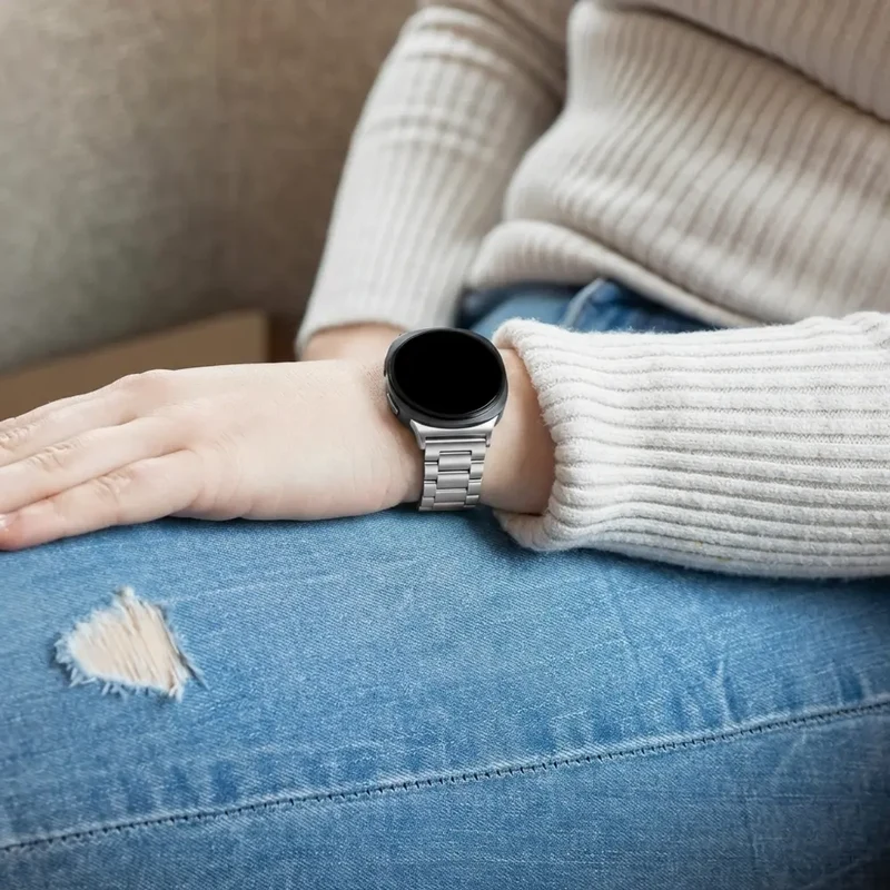 Samsung Galaxy Watch 9 - 44mm Titanarmband (Silber)